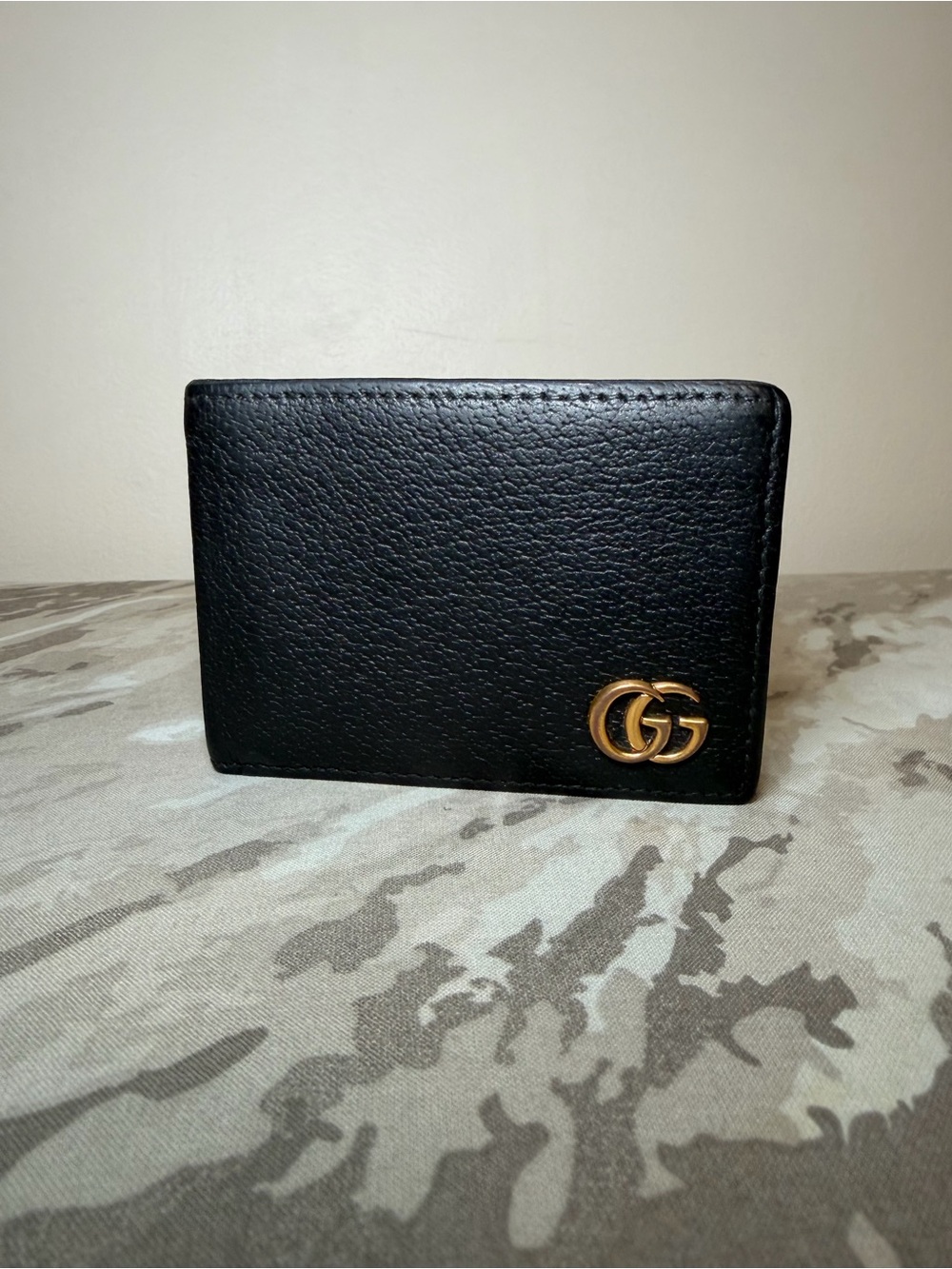 Gucci Black Leather Card Holder with Gold Double G Logo